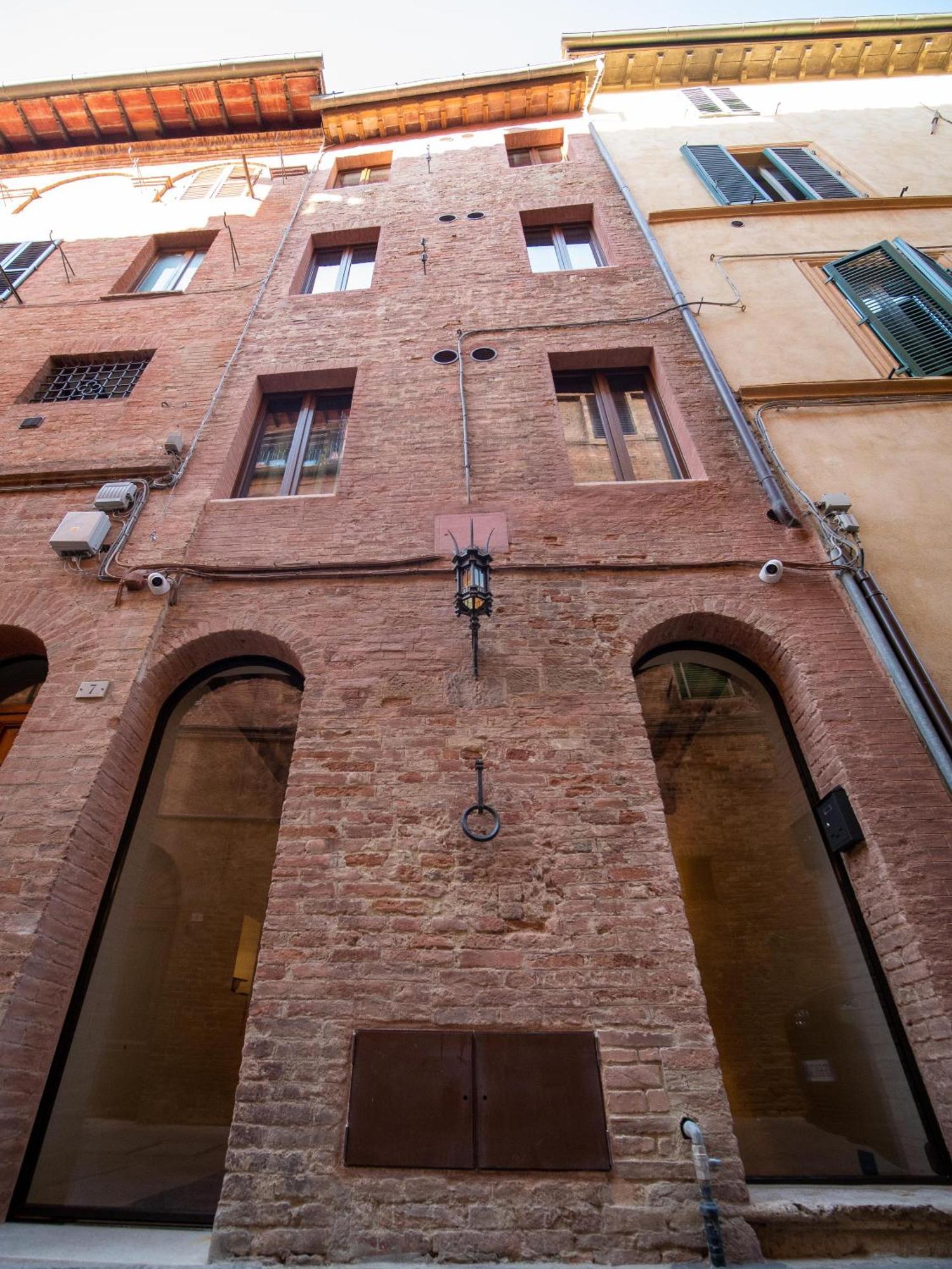 فندق Torre Del Fuggisole سيينا المظهر الخارجي الصورة